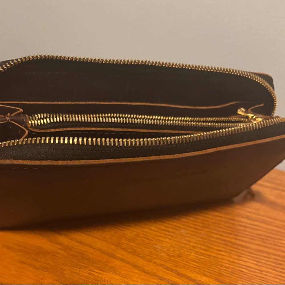 Portland Leather Accordion zip wallet